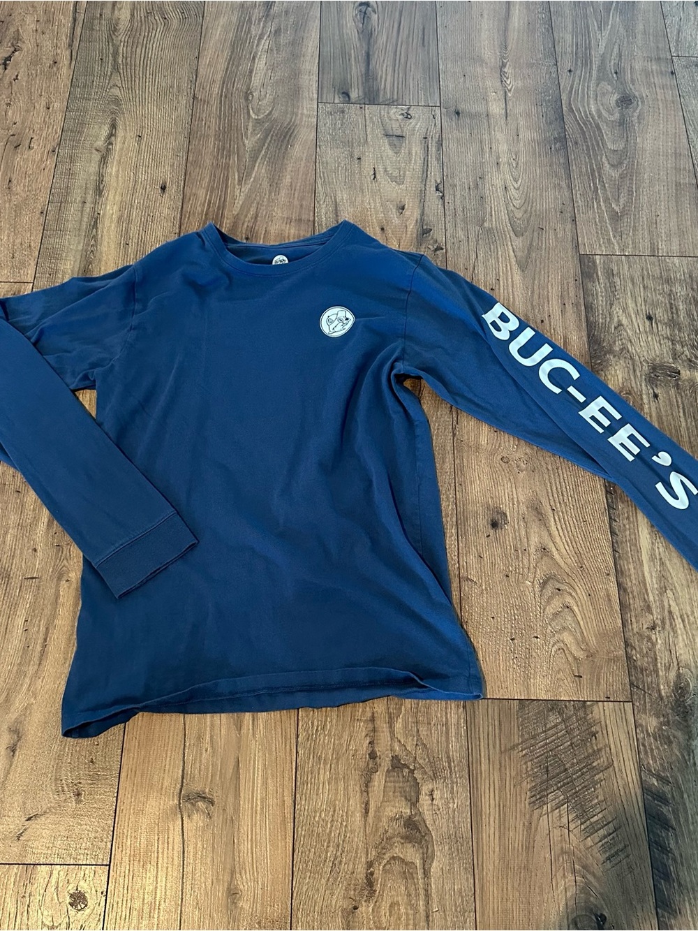 Buc-ee’s Navy Long-Sleeve Pullover Sweatshirt